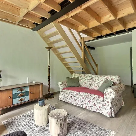 Les Gabelous - Micro-gites - Viroinval Apartamento *